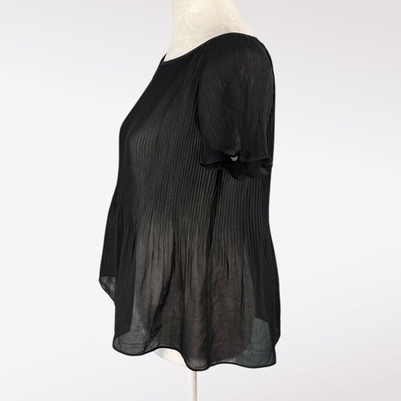 Banana Republic Black Short Sleeve Pleated Blouse Petite XXS - Picture 5 of 9